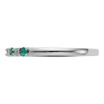 14K White Gold Emerald & Diamond Wedding Band – view 4