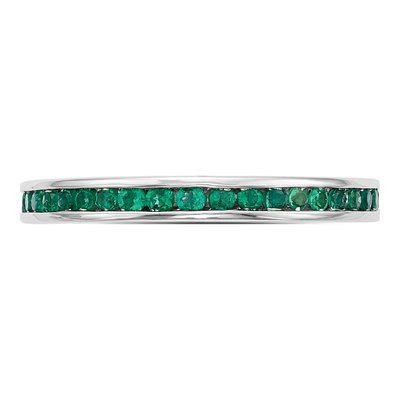 14K White Gold Emerald Channel Wedding Band – view 4