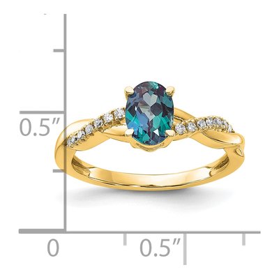 10K Yellow Gold 0.08 ct tw Diamond Oval Ring – view 3