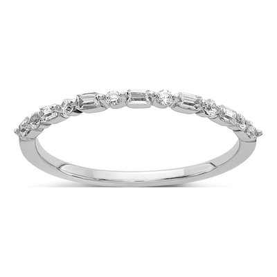 10K White Gold 1/6 ct tw Diamond Fancy Band