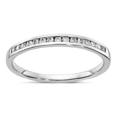 10K White Gold 1/6 ct tw Diamond Channel Wedding Band