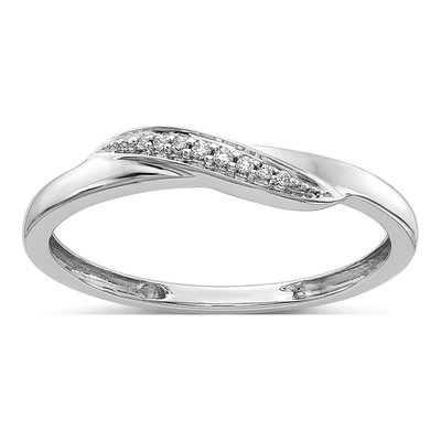 14K White Gold 1/20 ct tw Diamond Ring