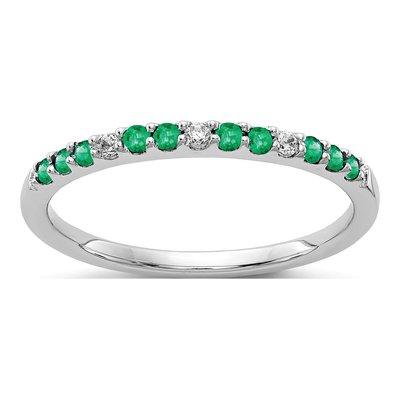 14K White Gold 1/20 ct tw Emerald & Diamond Ring