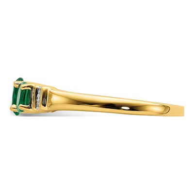 10K Yellow Gold Emerald & Diamond 3-Stone Ring – view 5