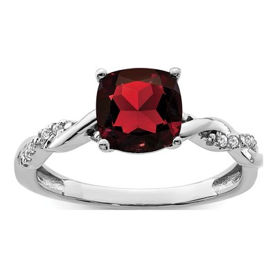 Sterling Silver 1/20 ct tw Garnet & Diamond Cushion Ring