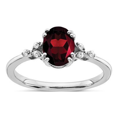 Sterling Silver 1/20 ct tw Garnet & Diamond Ring