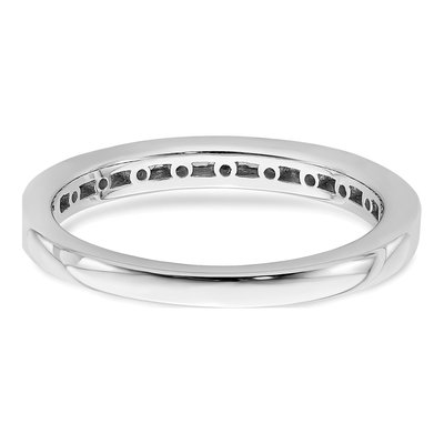 14K White Gold 1/5 ct tw Diamond Wedding Band – view 5
