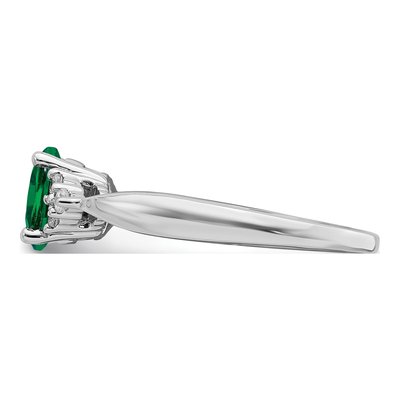 14K White Gold 1/8 ct tw Lab-Created Emerald & Diamond Oval Ring – view 4