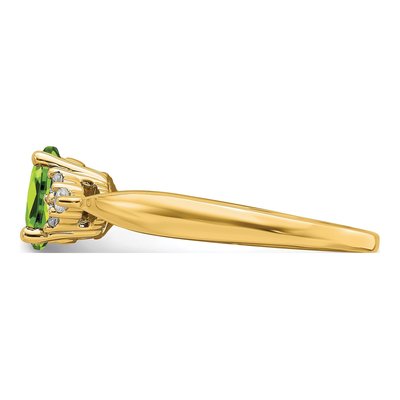 14K Yellow Gold 1/8 ct tw Peridot & Diamond Oval Ring – view 4