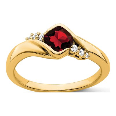 10K Yellow Gold 1/20 ct tw Garnet & Diamond Cushion Ring