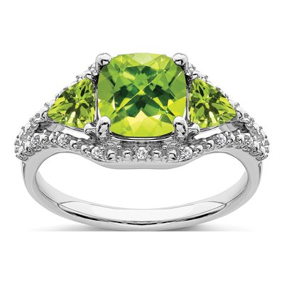 10K White Gold 1/15 ct tw Peridot & Diamond 3-Stone Ring