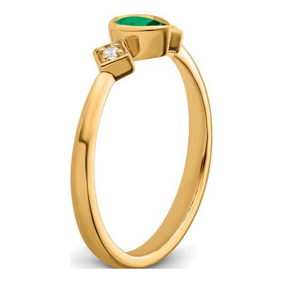 14K Yellow Gold 1/20 ct tw Emerald & Diamond Pear Ring – view 7