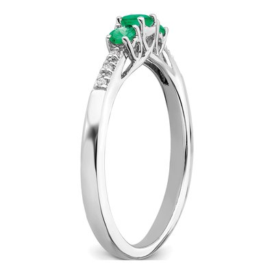 14K White Gold Emerald & Diamond 3-Stone Ring – view 7