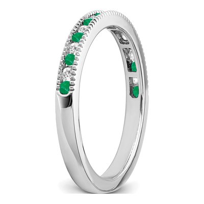 14K White Gold 1/10 ct tw Emerald & Diamond Ring – view 7