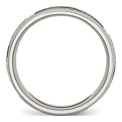 Titanium 8mm Claddagh Wedding Band – view 4