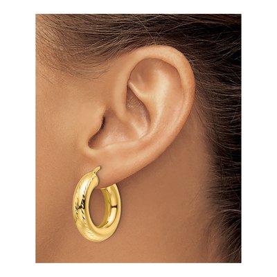 14K Yellow Gold 28mm Diamond-Cut Round Hoop Earrings – view 4