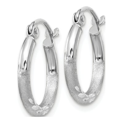14K White Gold Satin Diamond-Cut Hoop Earrings – view 3