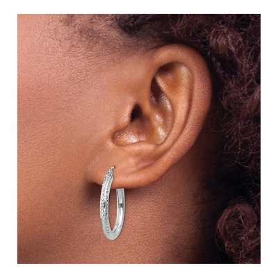 14K White Gold 25mm Diamond-Cut Round Tube Hoop Earrings – view 4