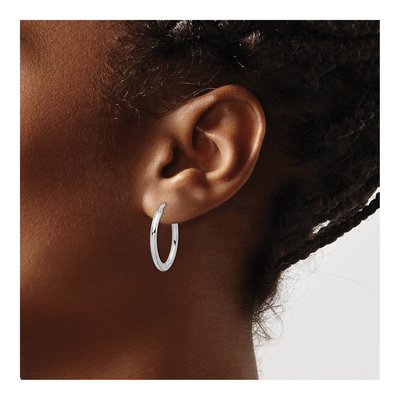 14K White Gold Diamond-Cut Oval Hoop Earrings – view 4