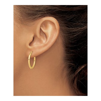 14K Yellow Gold Diamond-Cut Oval Hoop Earrings – view 4