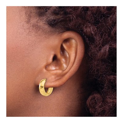 14K Yellow Gold 15mm Diamond-Cut Hoop Earrings – view 3