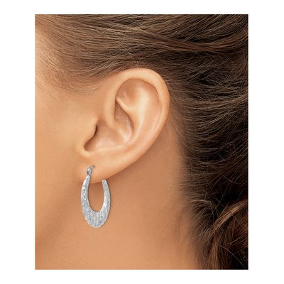 14K White Gold 26mm Diamond-Cut Hoop Earrings – view 3
