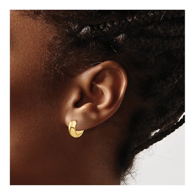 14K Yellow Gold 7mm Huggie Hoop Earrings – view 4