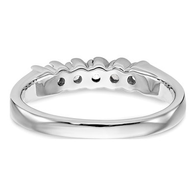14K White Gold 1/4 ct tw Diamond 5-Stone Wedding Band – view 5