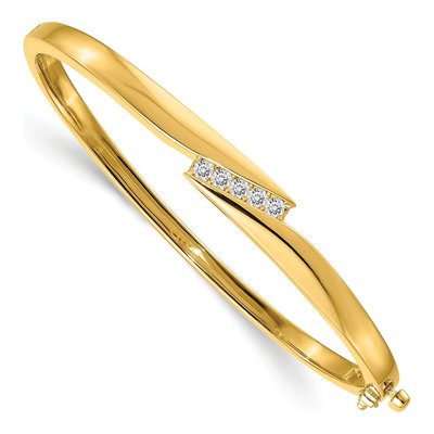 14K Yellow Gold 1/3 ct tw Diamond Oval Bangle Bracelet