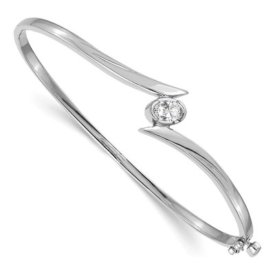 14K White Gold 3/8 ct tw Diamond Hinged Oval Bangle Bracelet