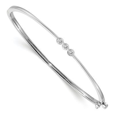 14K White Gold 1/5 ct tw Diamond 3-Stone Hinged Bangle Bracelet