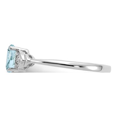 14K White Gold Aquamarine & Diamond Oval March Ring – view 4