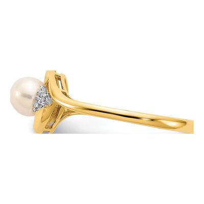 14K Yellow Gold Pearl & Diamond June Birthstone Ring – view 4