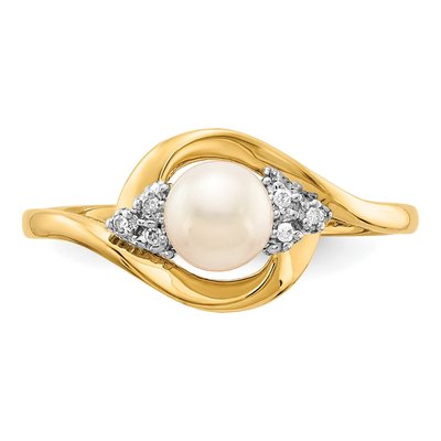 14K Yellow Gold Pearl & Diamond June Birthstone Ring – view 5