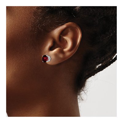 14K White Gold 7mm Garnet Round Stud Earrings – view 4