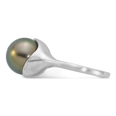 14K White Gold Black Tahitian Cultured Pearl Ring – view 3