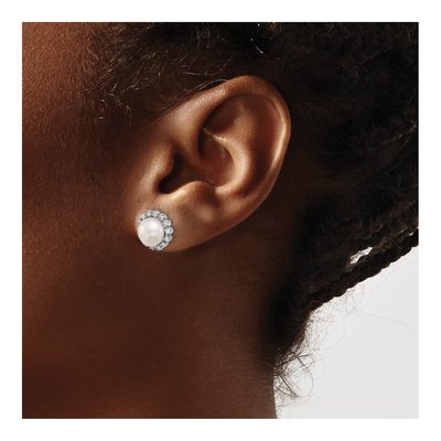 14K White Gold 0.28 ct tw Button Freshwater Cultured Pearl & Diamond Halo Stud Earrings – view 3