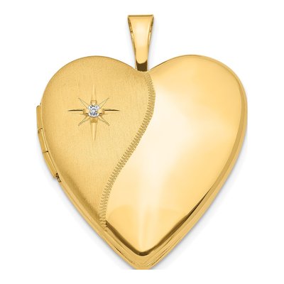 14K Yellow Gold Diamond Star Heart Locket