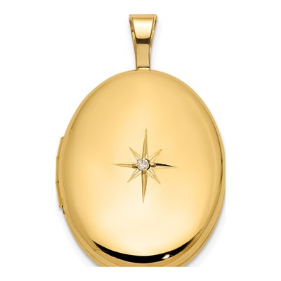 14K Yellow Gold 1/20 ct tw Diamond Star Oval Locket
