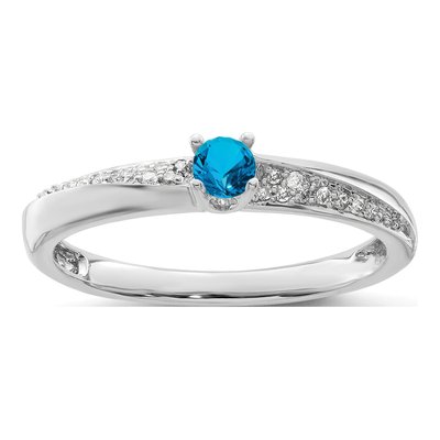 14K White Gold 1/20 ct tw Diamond Family Ring – view 2
