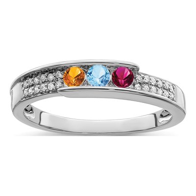 14K White Gold 1/15 ct tw Diamond Family Ring – view 2