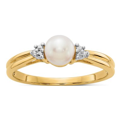 14K Yellow Gold Freshwater Cultured Pearl & Diamond Ring