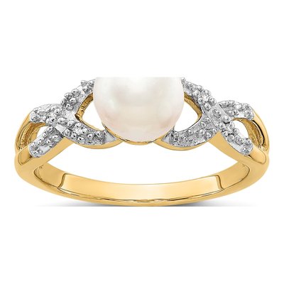 14K Yellow Gold Freshwater Cultured Pearl & Diamond Ring