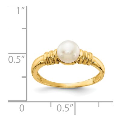 14K Yellow Gold Freshwater Cultured Pearl Button Ring – view 3