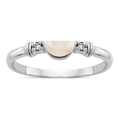 14K White Gold Freshwater Cultured Pearl & Diamond Ring