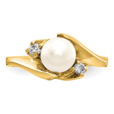 14K Yellow Gold Pearl & Diamond Ring – view 4