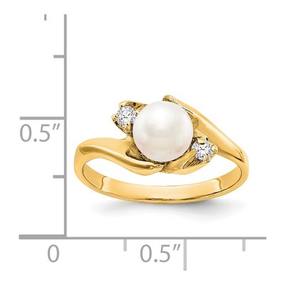 14K Yellow Gold Pearl & Diamond Ring – view 5