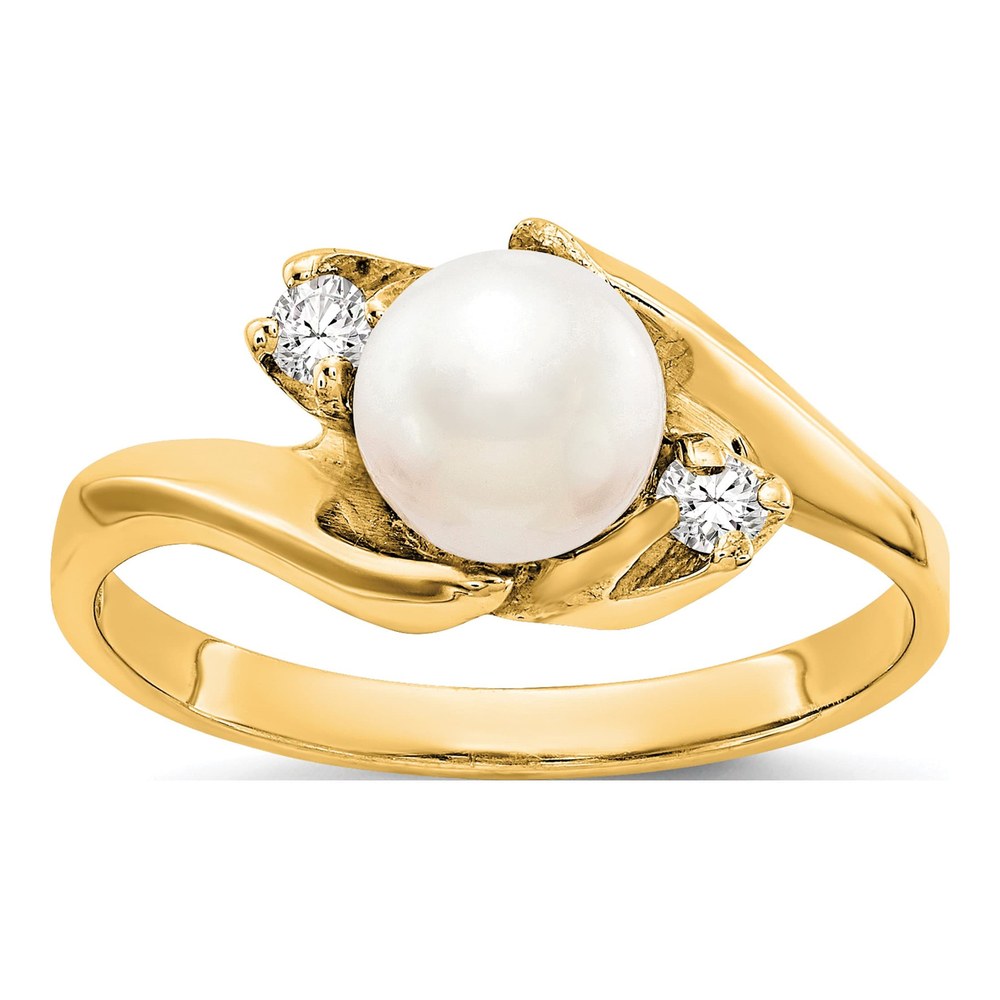 14K Yellow Gold Pearl & Diamond Ring