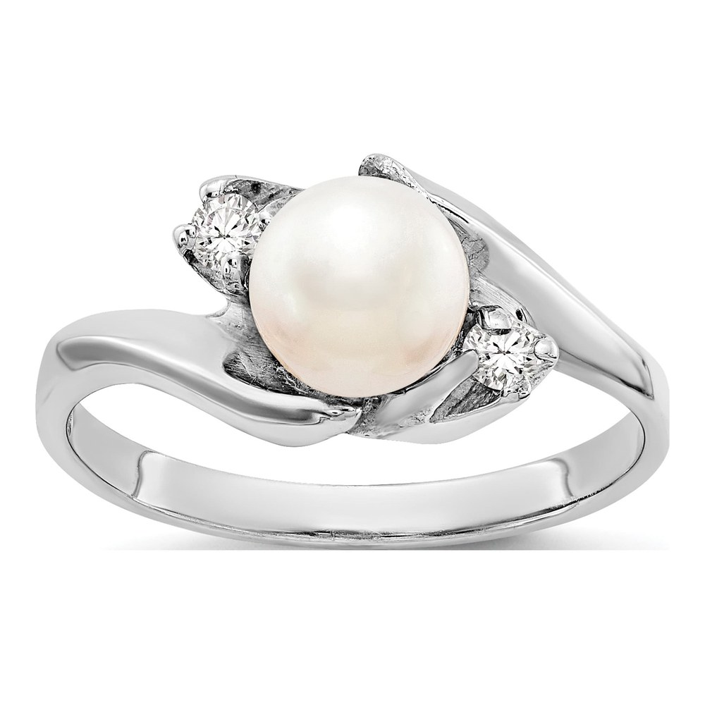 14K White Gold 1/15 ct tw Freshwater Cultured Pearl & Diamond Ring