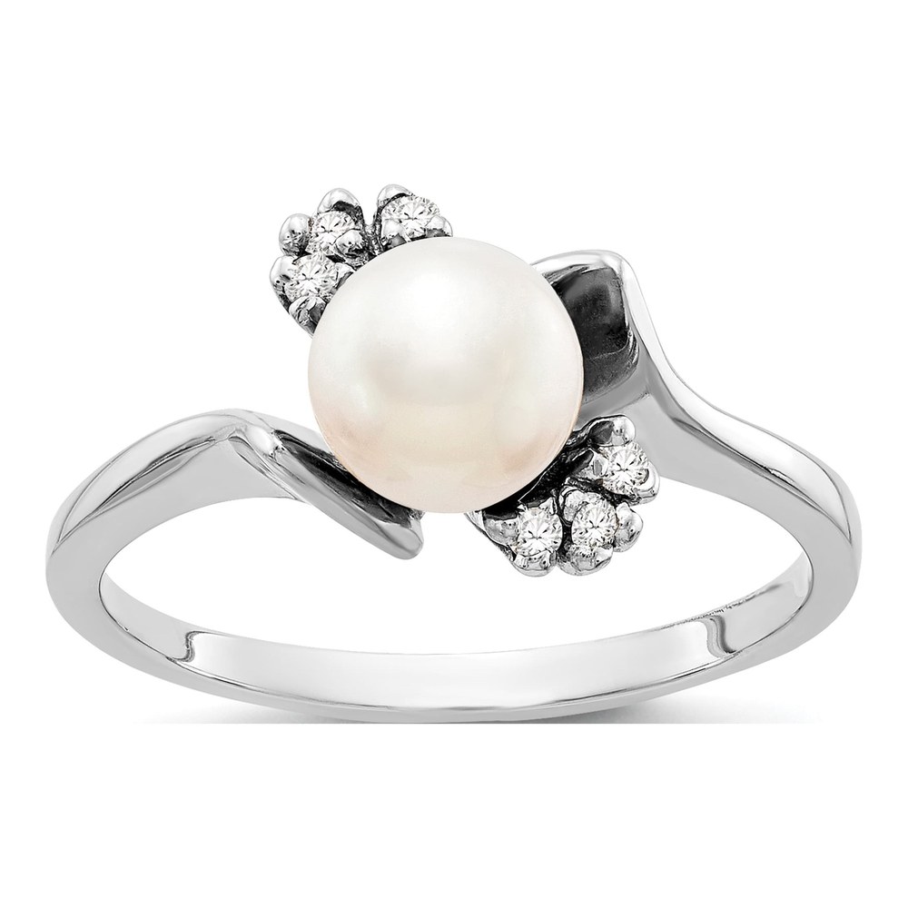 14K White Gold 1/15 ct tw Freshwater Cultured Pearl & Diamond Ring